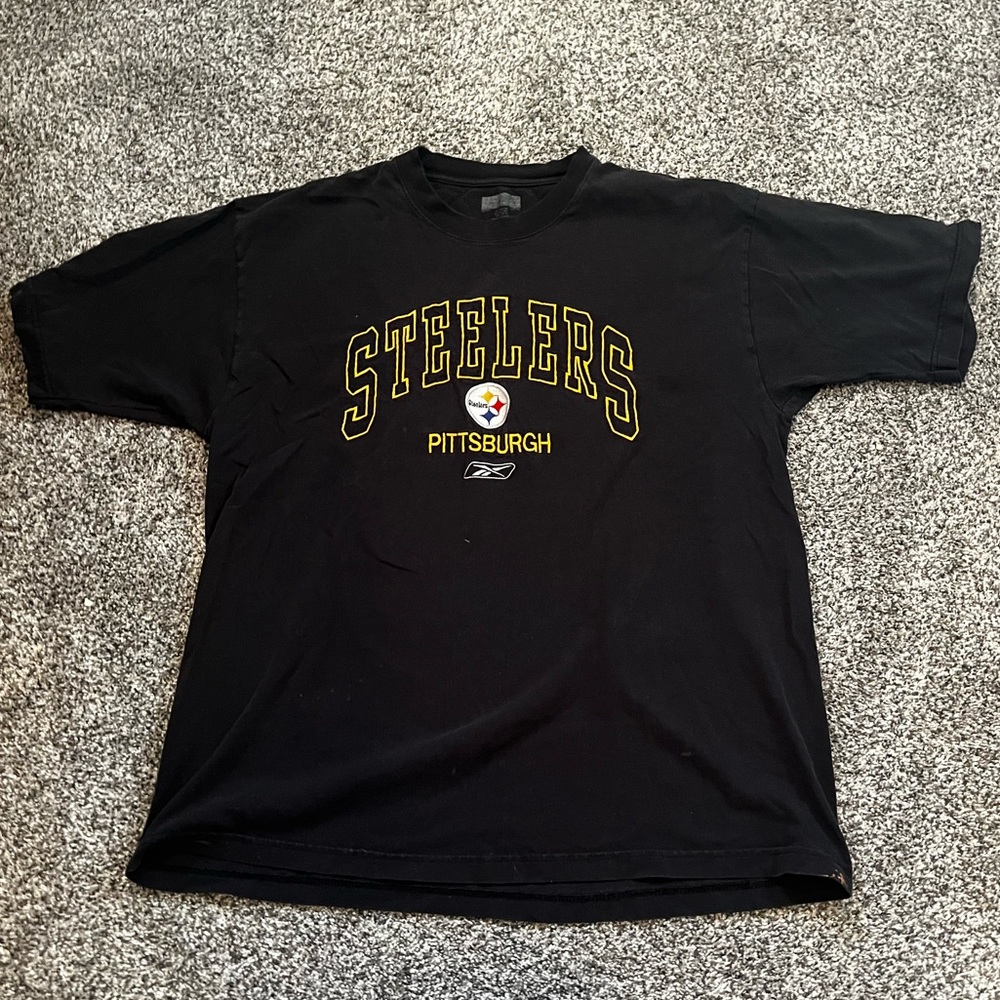 Steelers embroidered 90s tee